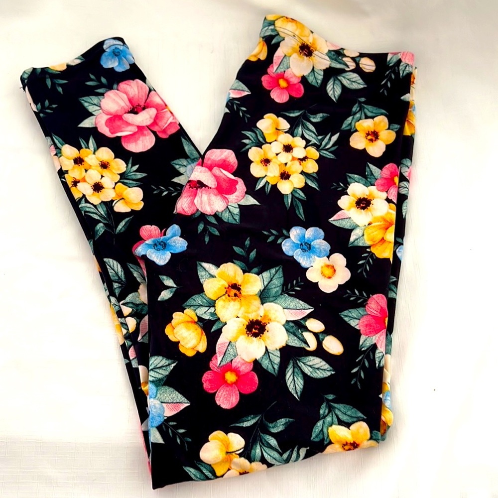 Floral Leggings / Ultra~Soft / NWOT - Picture 10 of 10